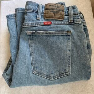 Wrangler Premium Quality Jeans Mens 36x34 Light Wash Denim Cotton Blend